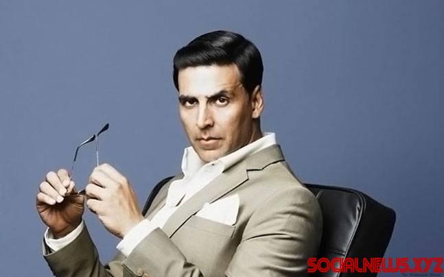 Akshay Kumar Donates Rs. 1 Crore for Chennai Flood Relief Akshay Kumar Donates Rs. 1 Crore for Chennai Flood Relief