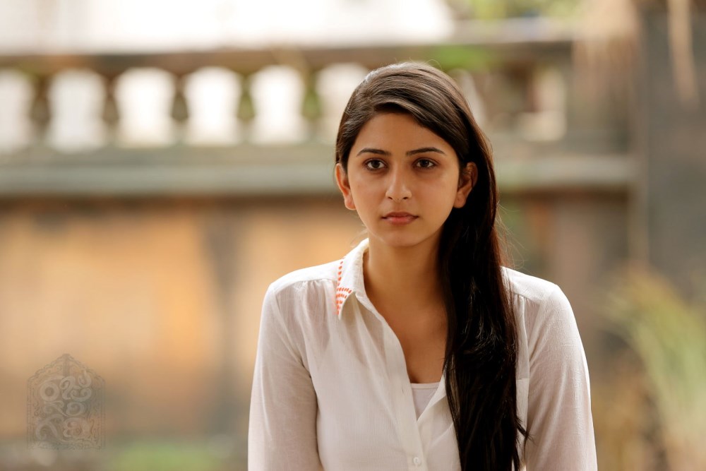 'Peigal Jaakirathai' Not a Regular Horror-Comedy: Eshanya