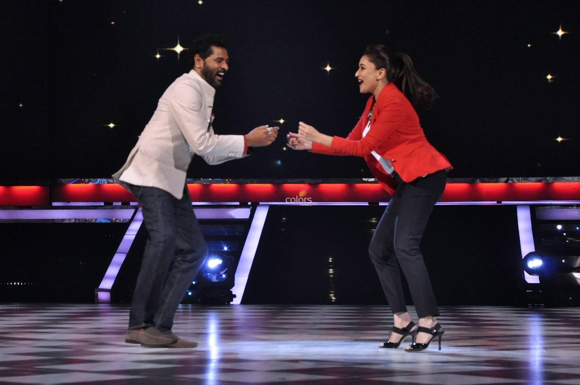 Madhuri Dixit 'Scared of Dancing' with Prabhudeva
