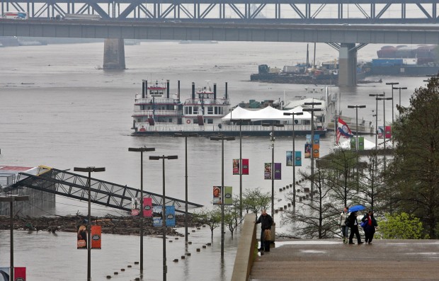 Record-Breaking Flood Levels Anticipated in Parts Of US