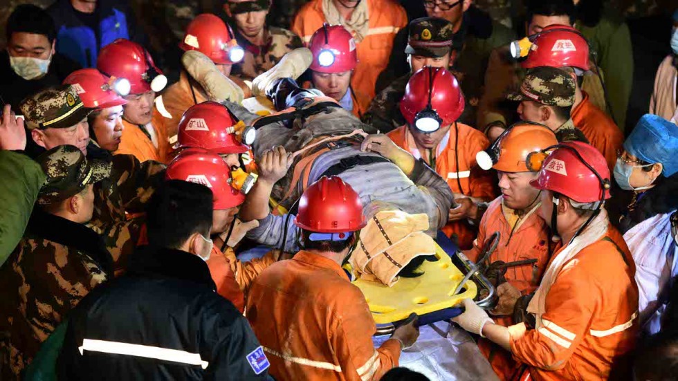 Eight Trapped Chinese Miners Found Alive After Five Days
