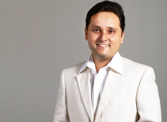 Not Selling Film Rights to Ram Chandra Series: Amish Tripathi
