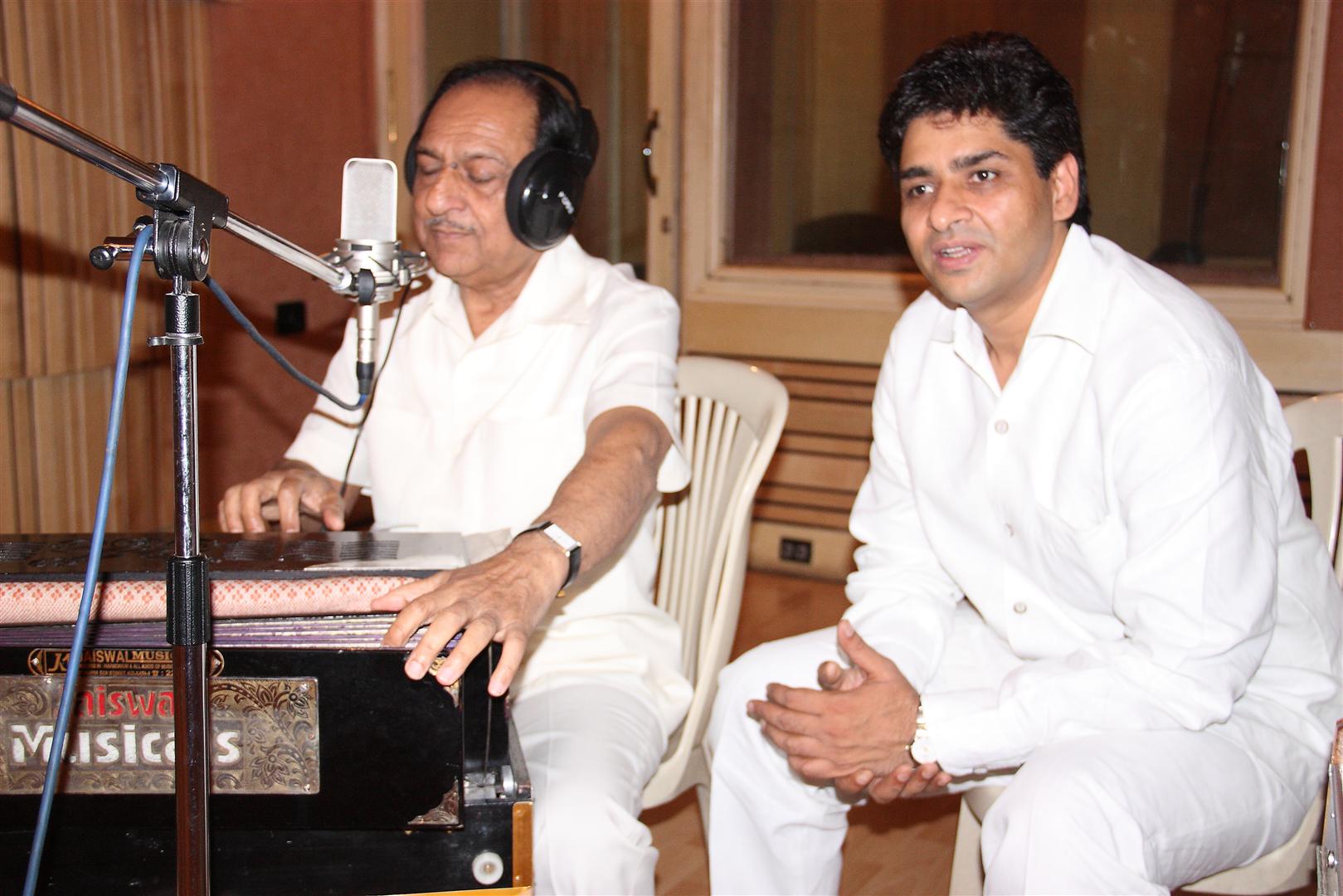 DonT Want to Create Controversy with Ghar Wapsi: Suhaib Ilyasi