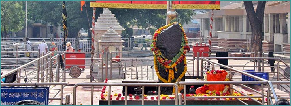 Women's Group Threatens to Land on Shani Temple in Chopper