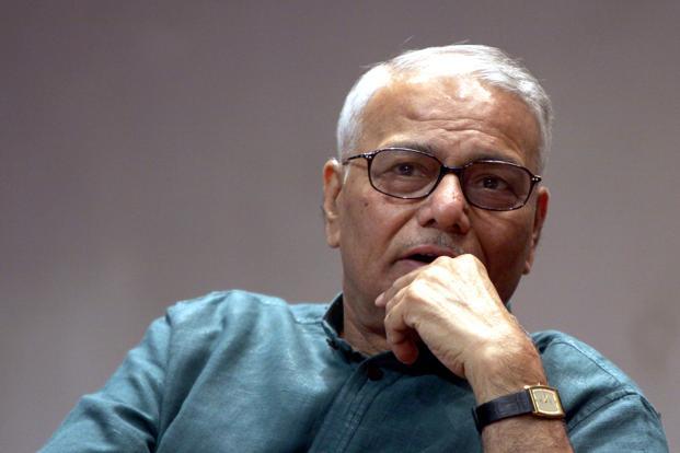 I am with government on JNU: Yashwant Sinha