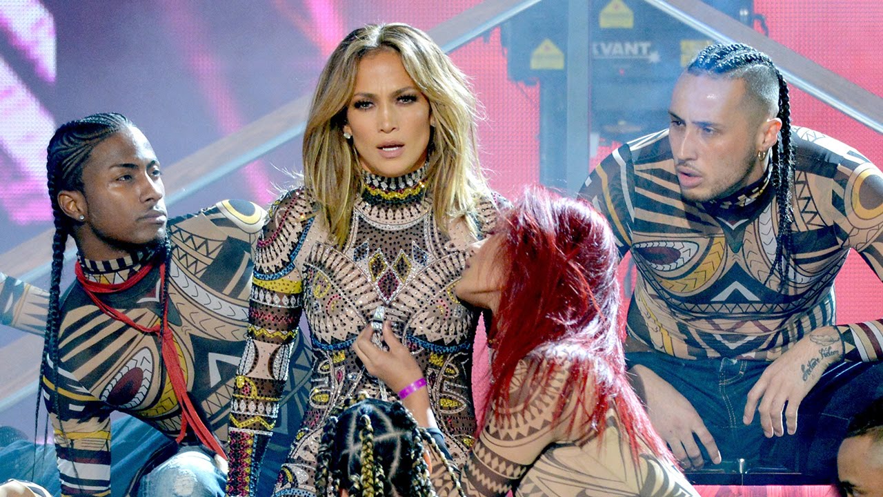 My Life Is a Juggling Act: Jennifer Lopez