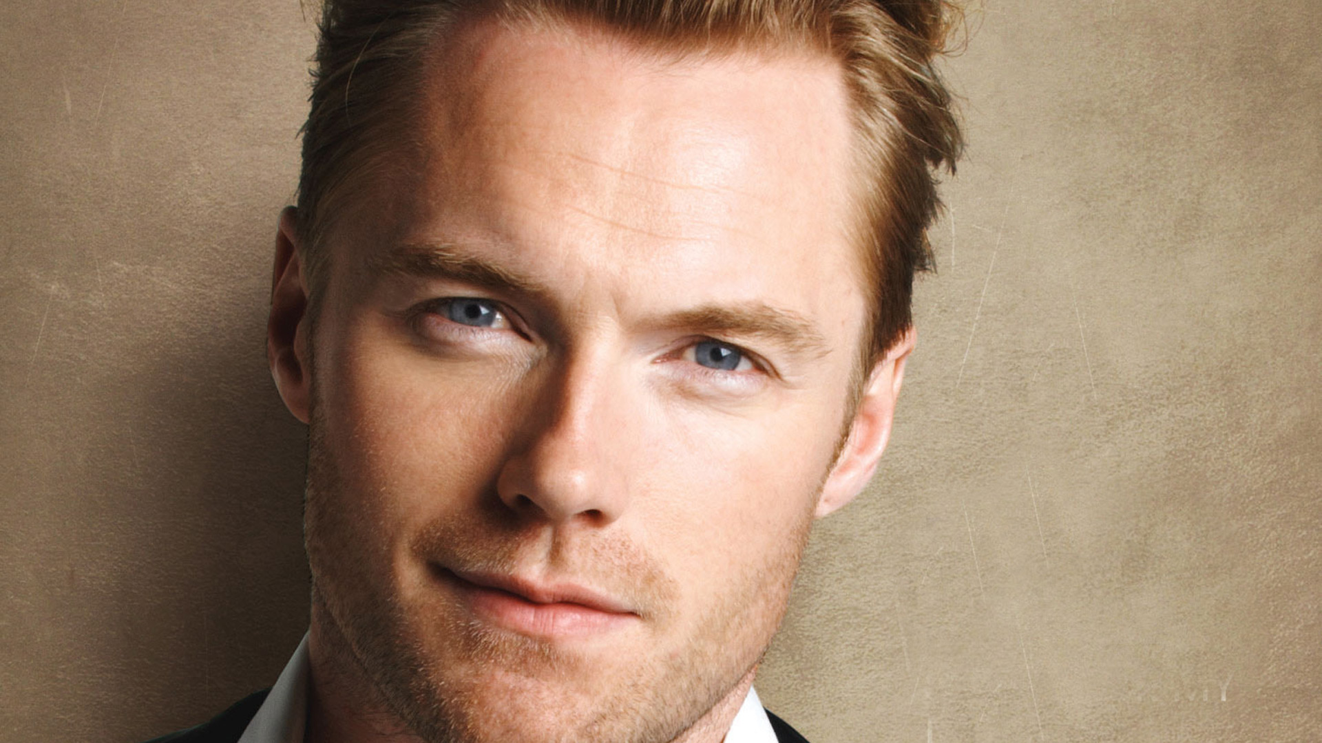 Ronan Keating Previews New Single 'Let Me Love You'