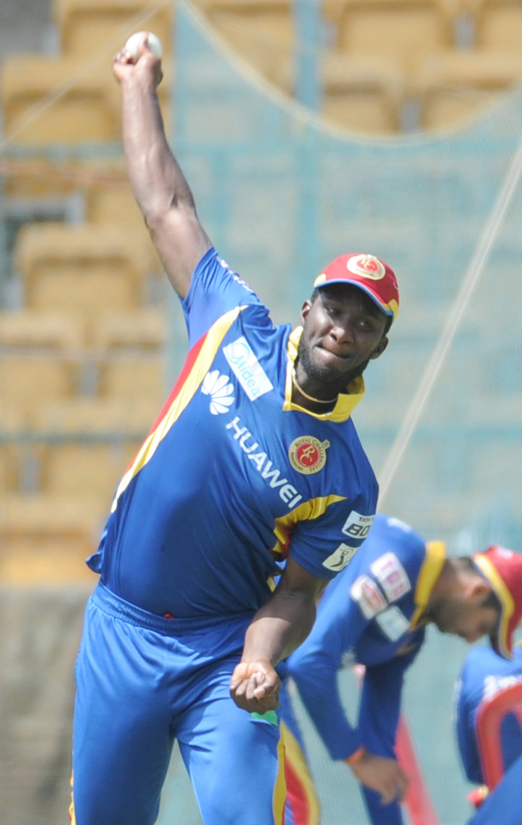 Sammy Disappointed by Contract Snub, but Committed to Windies