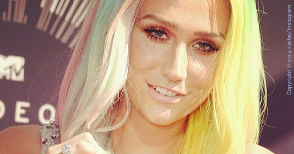 Kesha, boyfriend fly to Bahamas amid legal drama