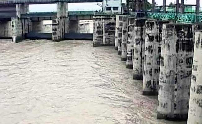 Security forces trying to restore Munak water supply to Delhi