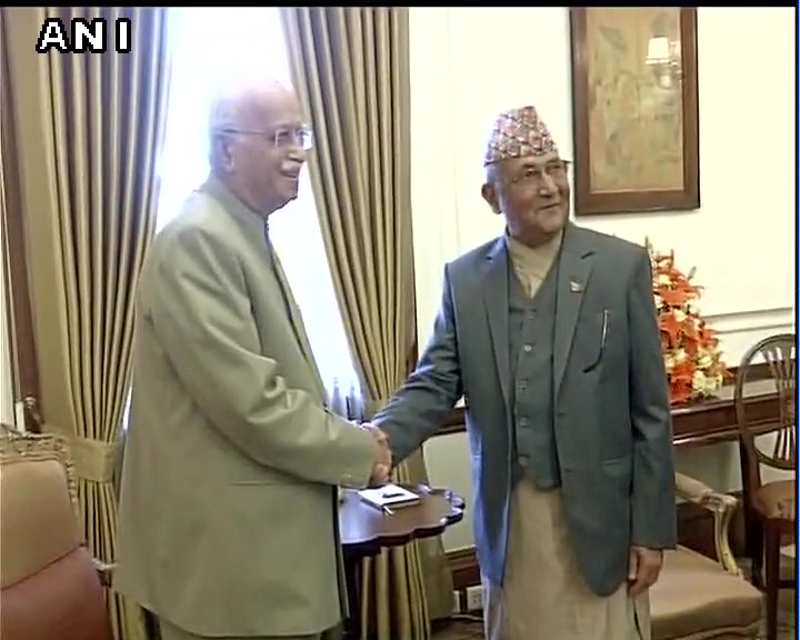Advani meets Nepal PM, discusses ties