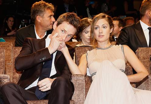 Eddie Redmayne praises wife