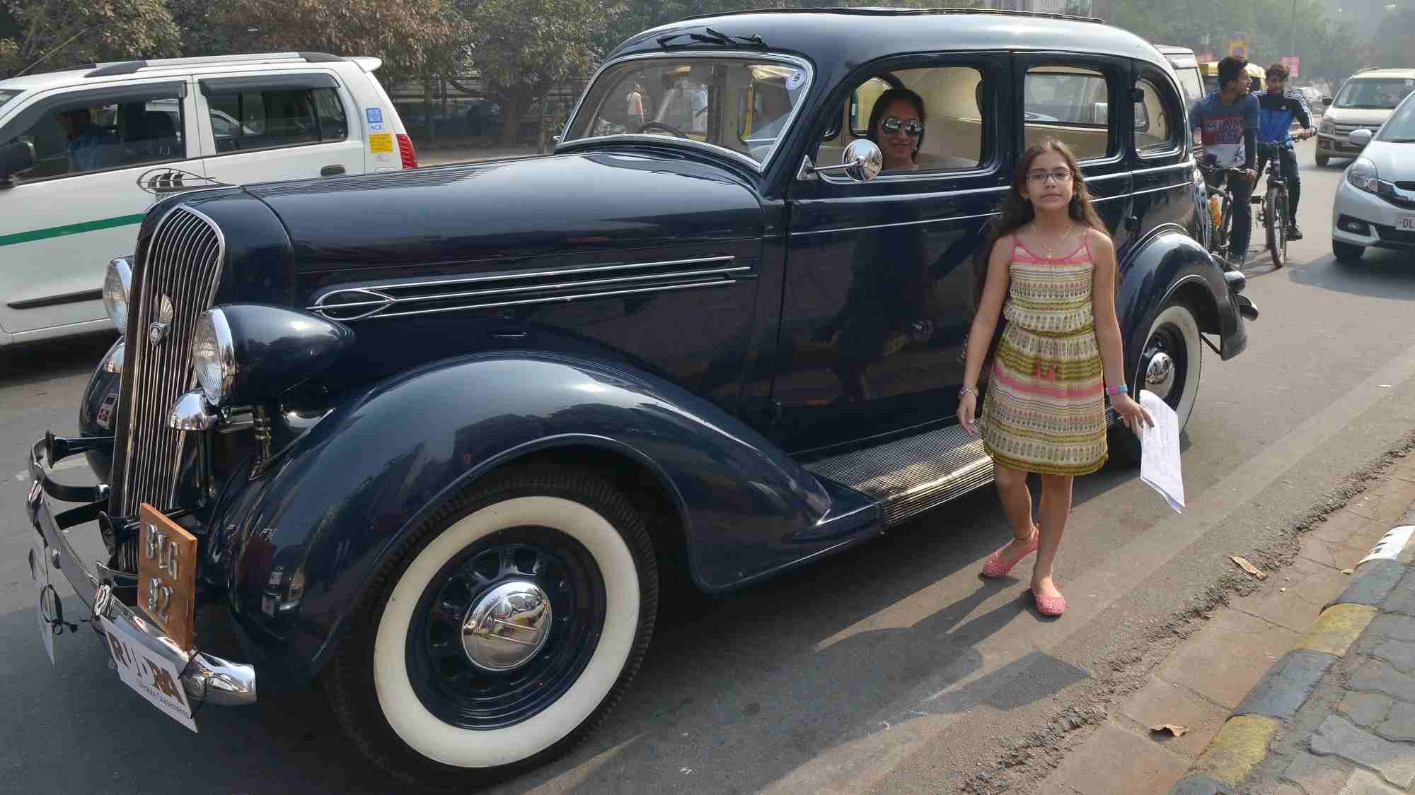 Vintage beauties make heads turn at Statesman car rally