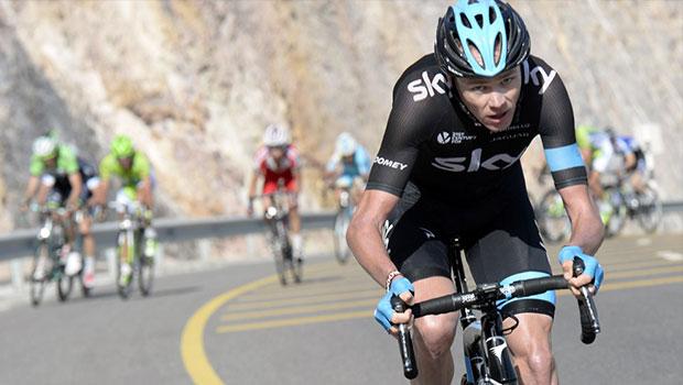 Cyclist Froome Says He Warned Authorities About Doping