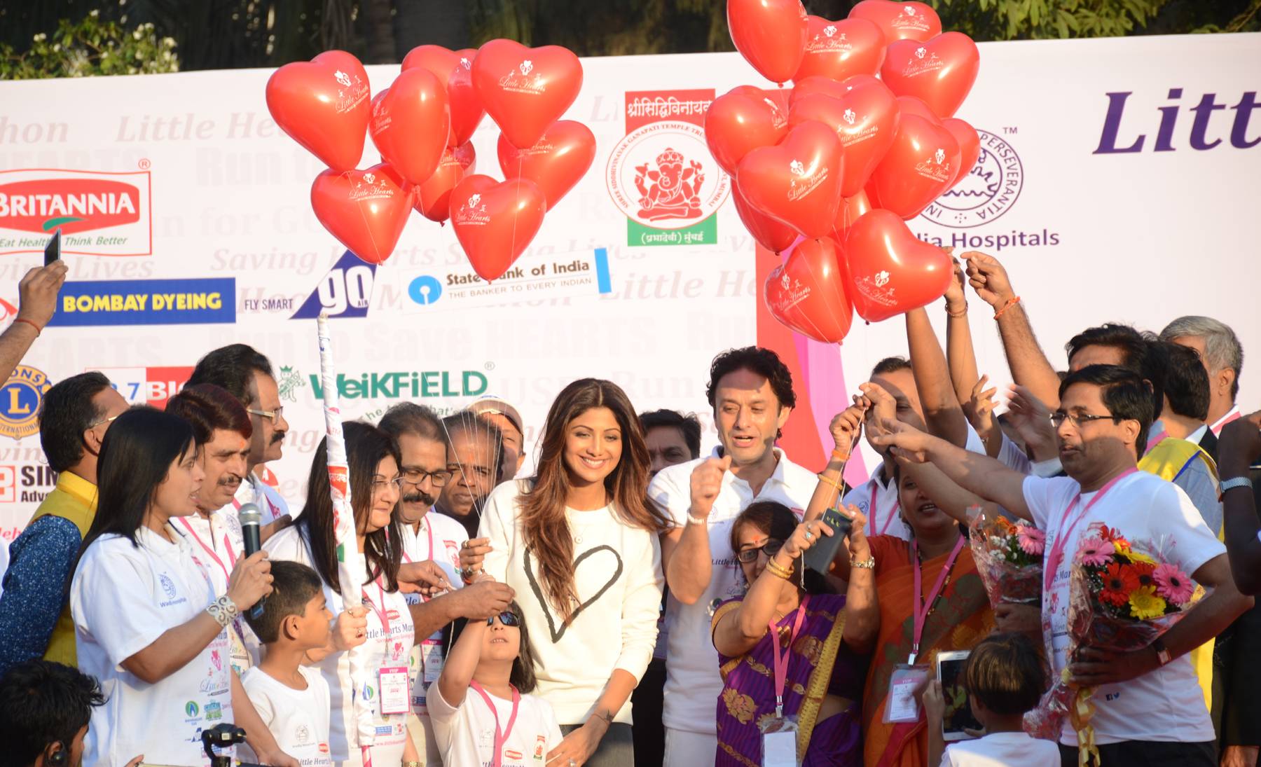 Shilpa Shetty Flags off Marathon to Promote Healthy Heart Habits