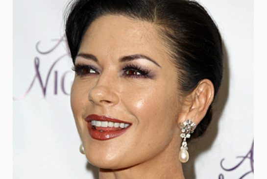 I'm Not Anti-Plastic Surgery: Catherine Zeta-Jones I'm Not Anti-Plastic Surgery: Catherine Zeta-Jones