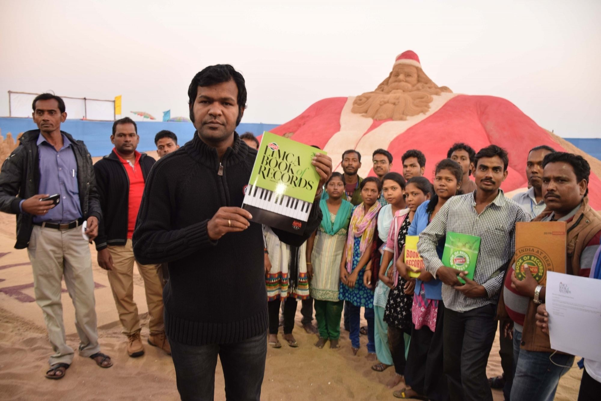 PM Invites Sand Artist to Train Gujarat Youth