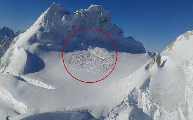 Indian Army Thanks Pakistan for Offering Help in Siachen Rescue (Lead)
