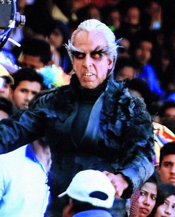 Akshay Kumar plays scientist in Rajinikanth's '2.o'
