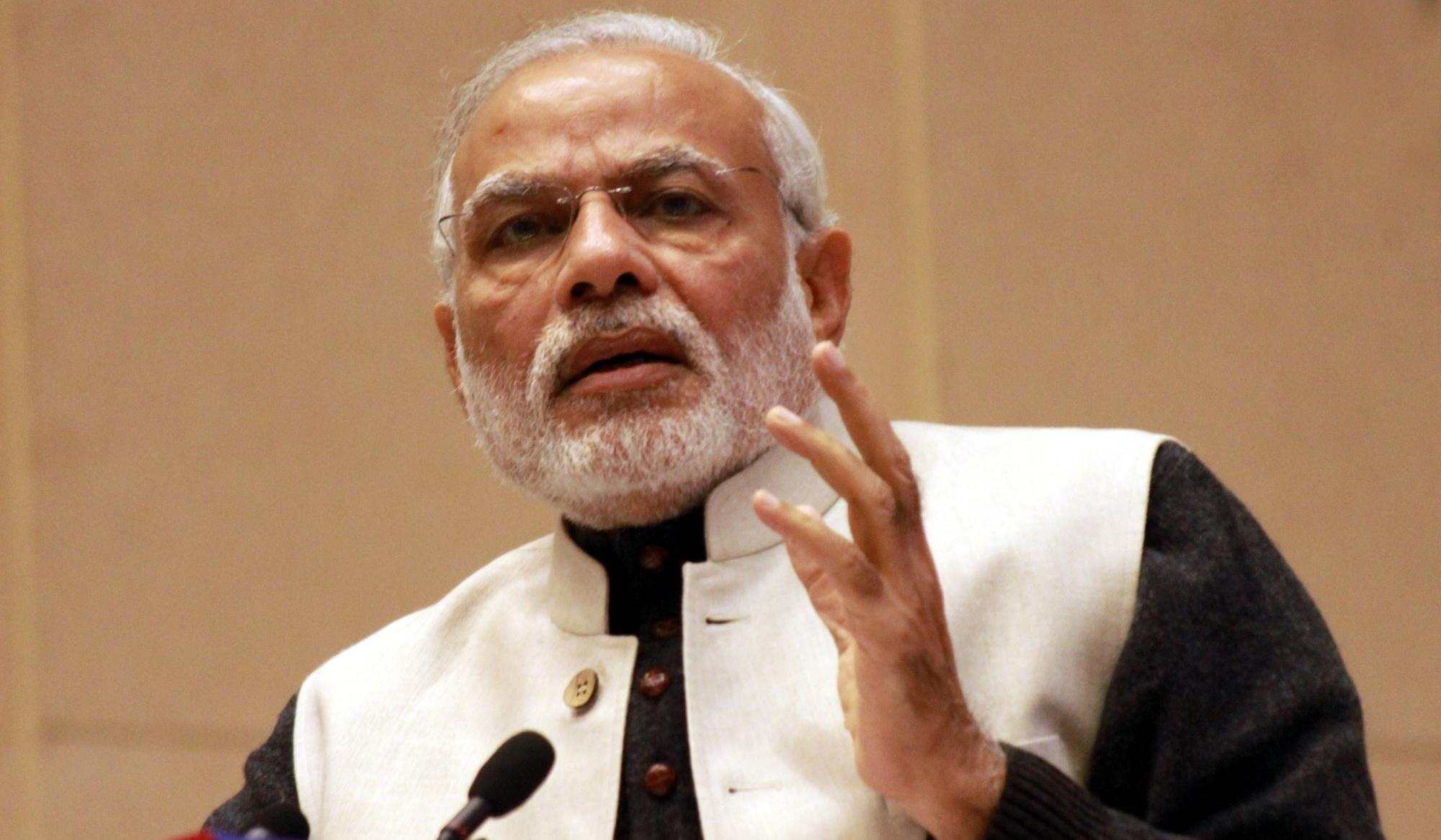 Despite lie allegation, Modi says mother washed utensils
