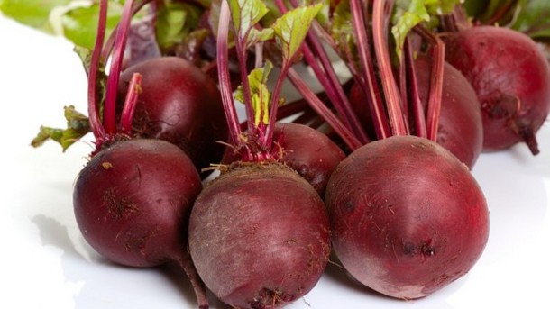 Beetroot Juice Improves Endurance, Blood Pressure in Elderly