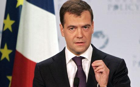 Russian PM Warns Against 'New Cold War'