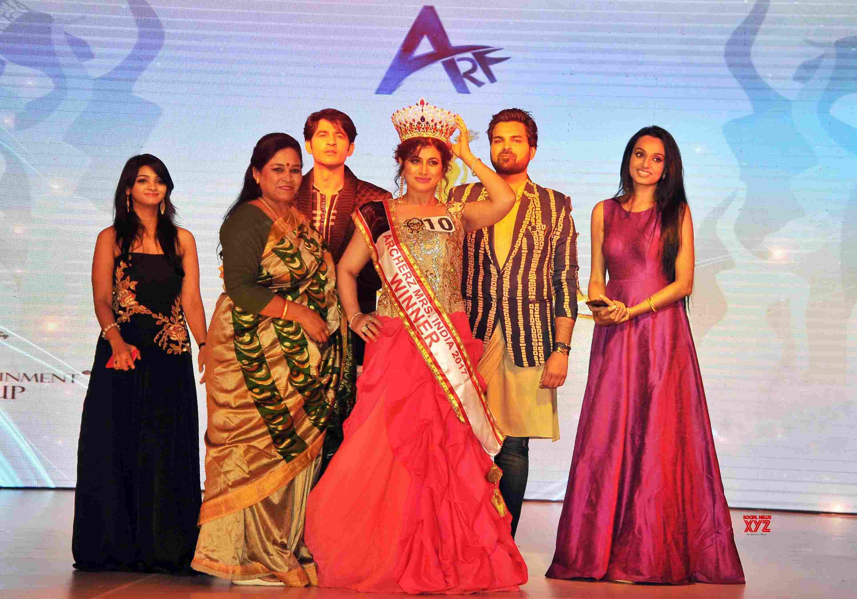 ARF Mrs. India 2017 Beauty Pageant Winners Announced ARF Mrs. India 2017 Beauty Pageant Winners Announced