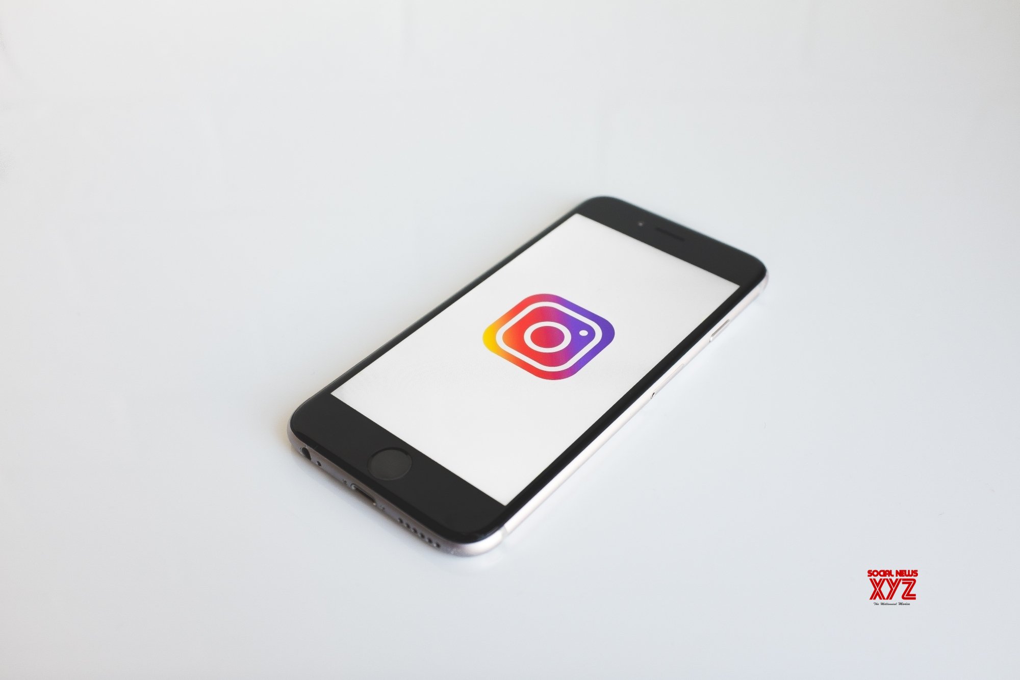 Instagram rolls out new Shopping page, integrates Facebook Pay Instagram rolls out new Shopping page, integrates Facebook Pay
