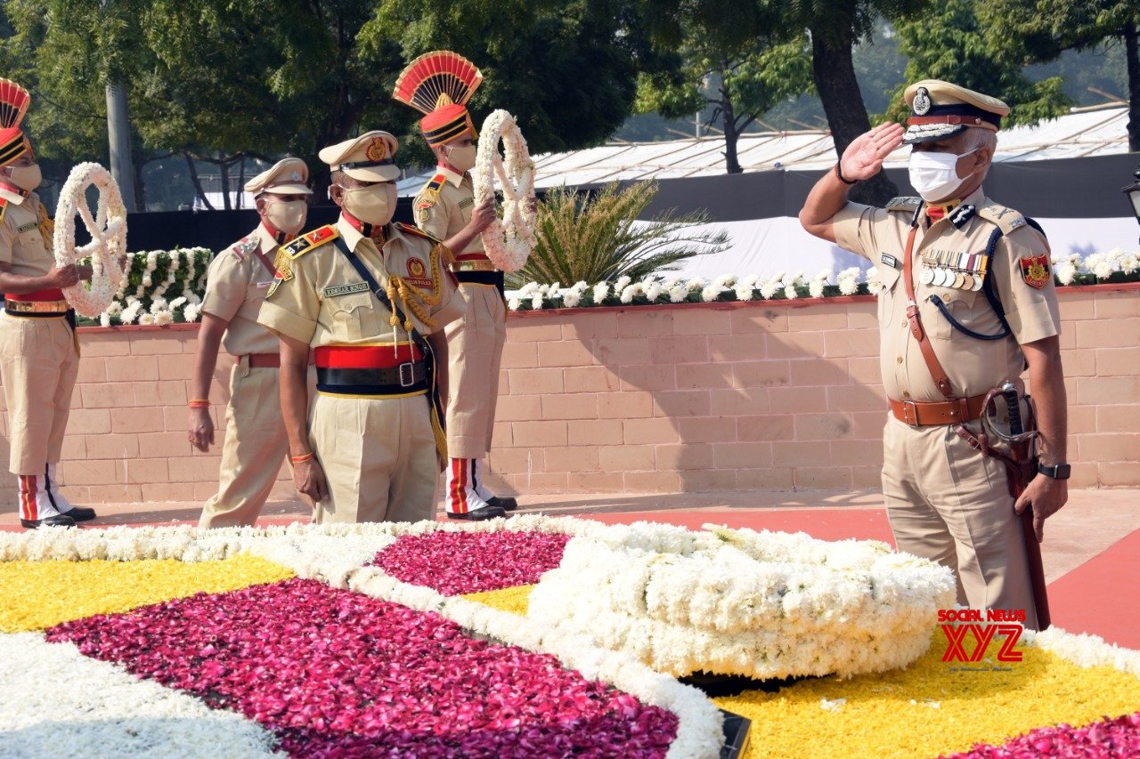 Delhi Police pays homage to martyrs on Commemoration Day Delhi Police pays homage to martyrs on Commemoration Day