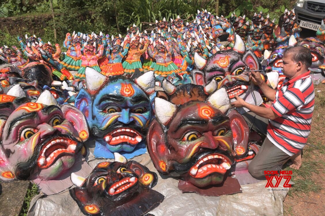 Panaji bans large effigies of demon Narakasura during Diwali Panaji bans large effigies of demon Narakasura during Diwali