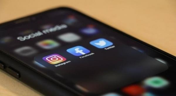 Social media trying to divide Indian society: Ex-Raj chief secy Social media trying to divide Indian society: Ex-Raj chief secy