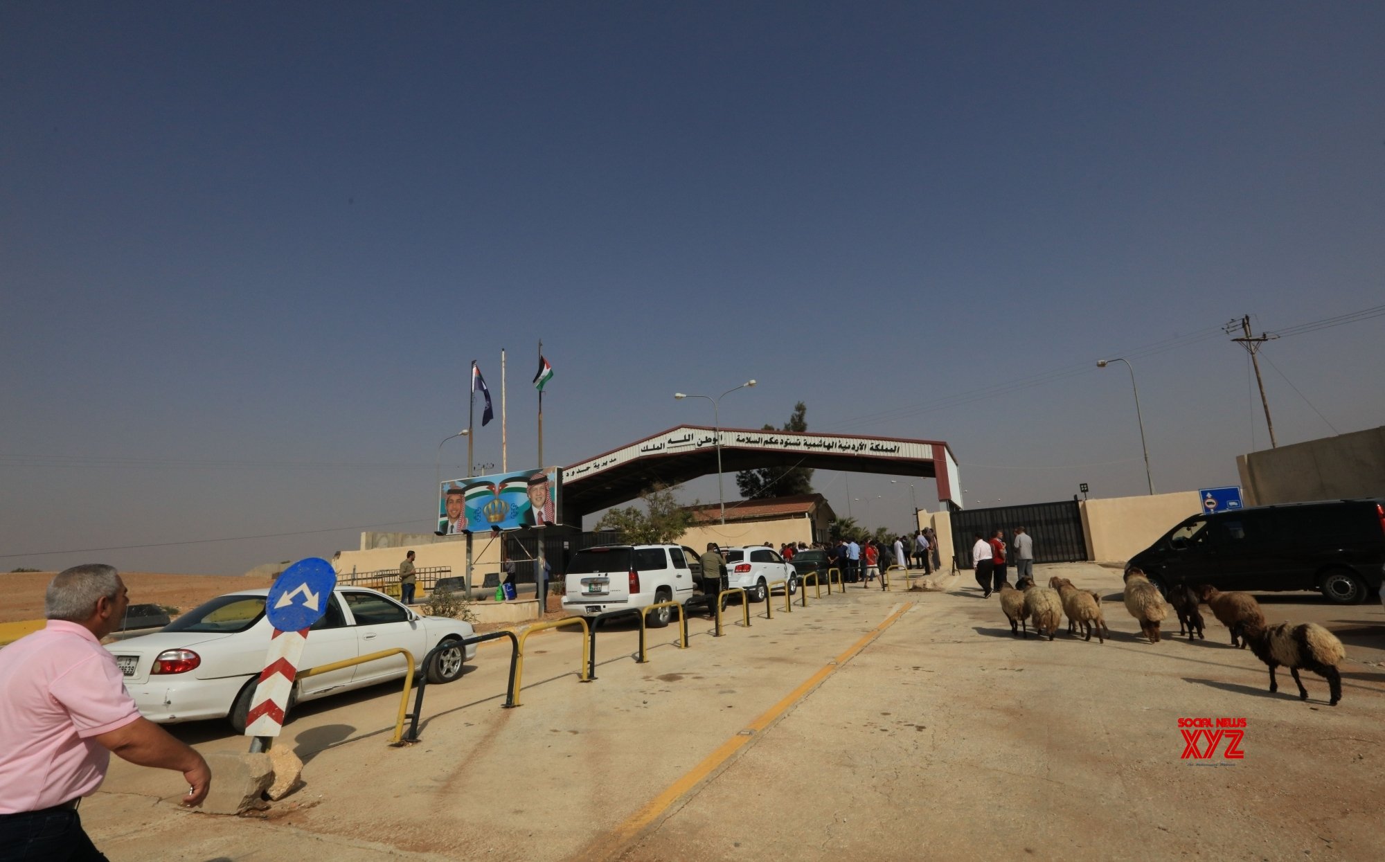 Jordan to reopen border crossing with Syria Jordan to reopen border crossing with Syria