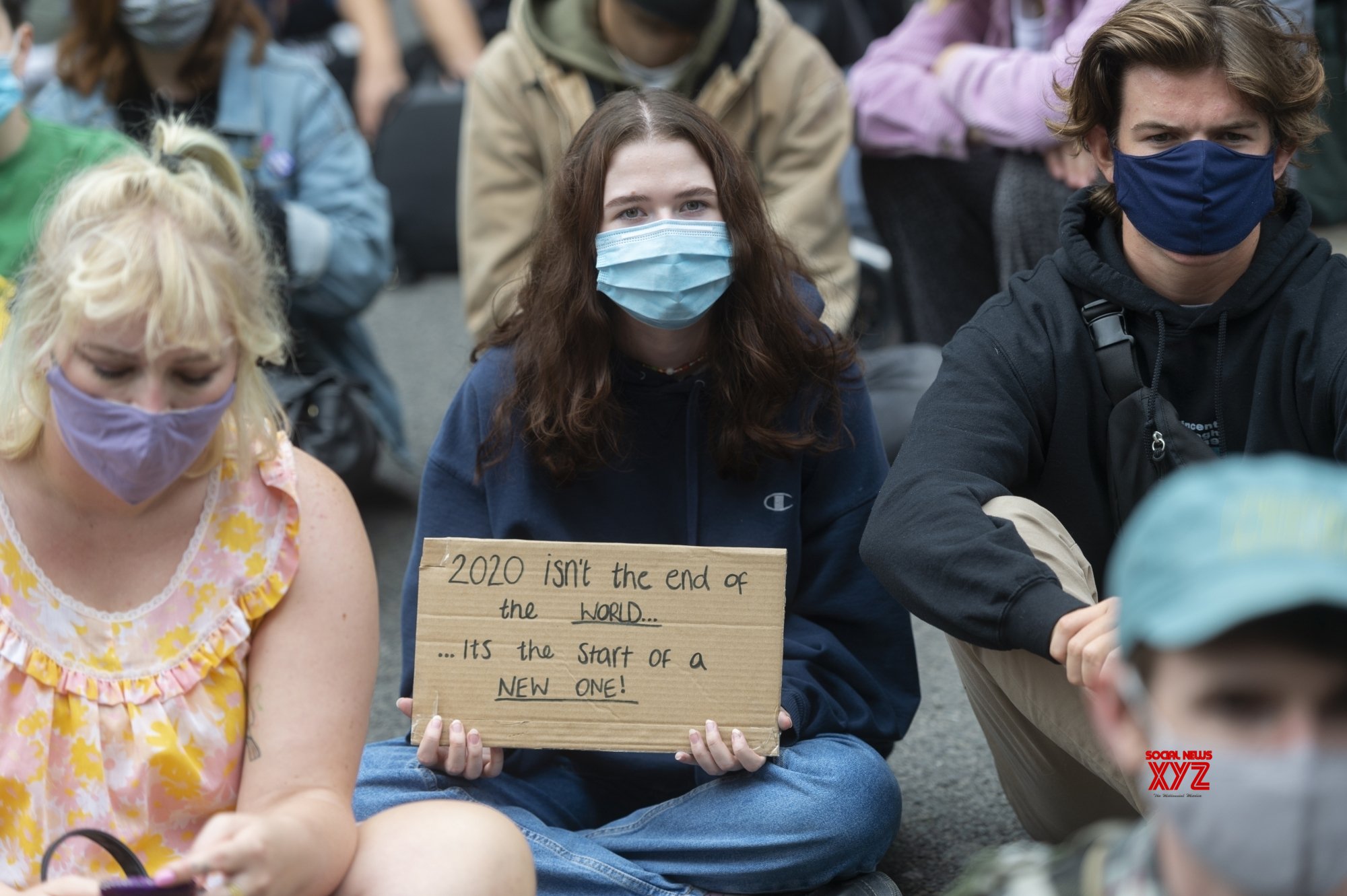 18 arrested in London anti-lockdown protest 18 arrested in London anti-lockdown protest