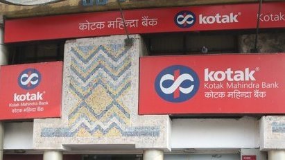 Kotak Mahindra Bank's Q4 net profit grows 33% Kotak Mahindra Bank's Q4 net profit grows 33%