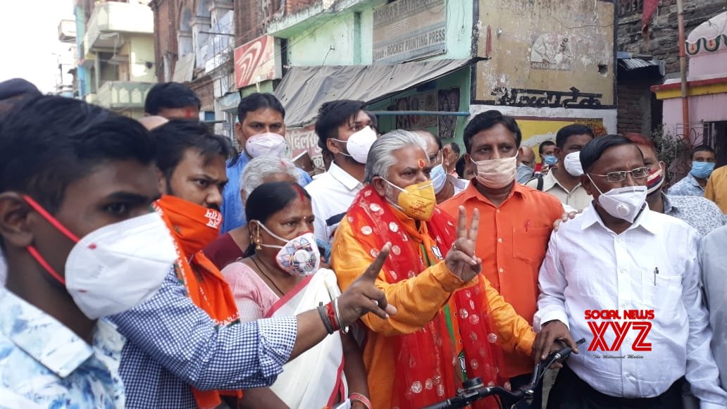 Bihar elections: Minister clarifies why he wore lotus-print mask Bihar elections: Minister clarifies why he wore lotus-print mask