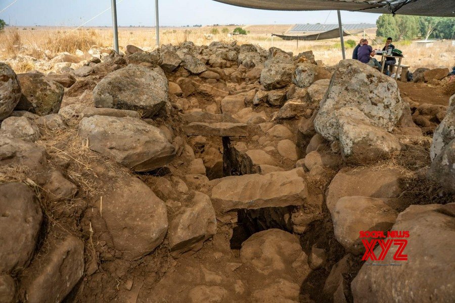 Israel discovers 2,000-year-old Jewish synagogue Israel discovers 2,000-year-old Jewish synagogue