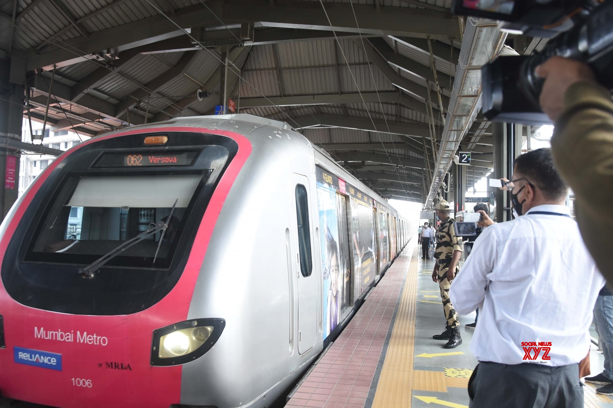 From Feb 1, Mumbai Metro One to hike pax capacity by 27,000 with 18 new services From Feb 1, Mumbai Metro One to hike pax capacity by 27,000 with 18 new services