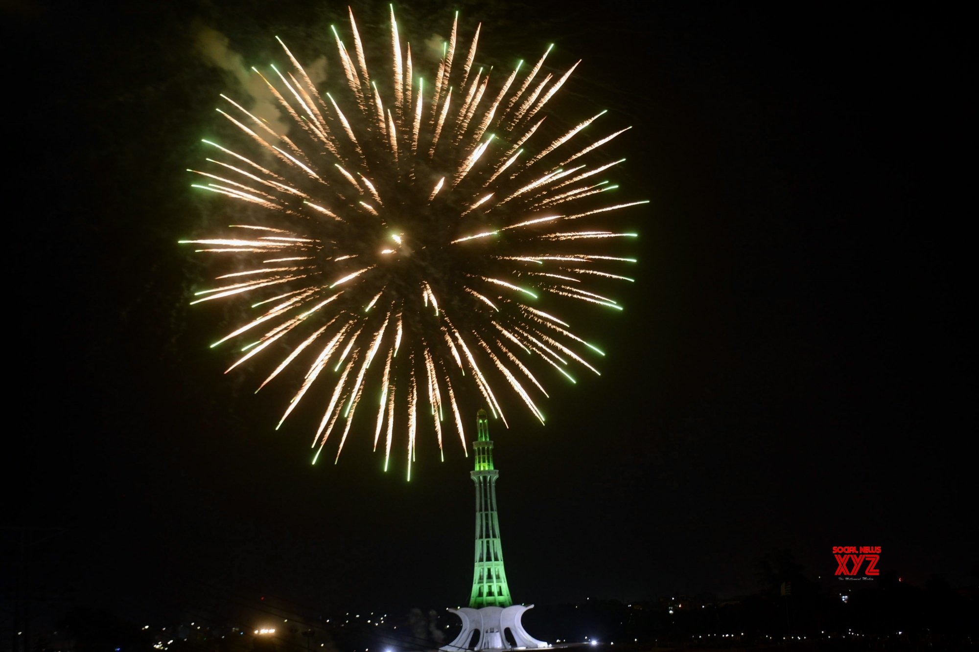 Telangana bans sale, use of firecrackers after HC order Telangana bans sale, use of firecrackers after HC order