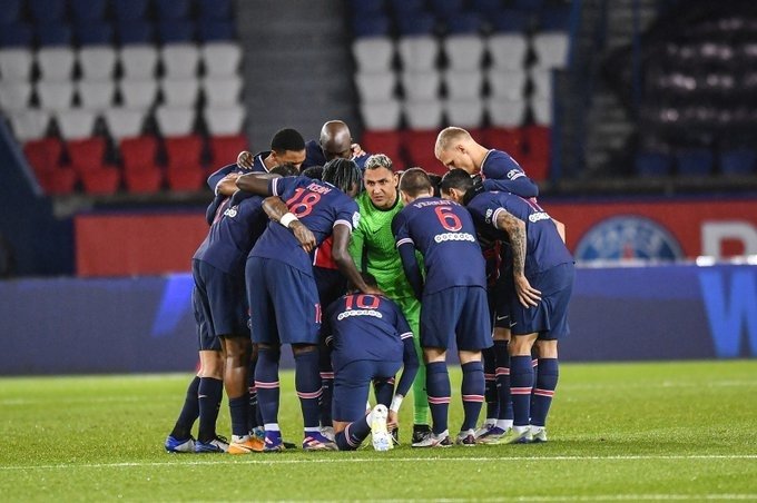 Neymar stretchered off in PSG's defeat to Lyon Neymar stretchered off in PSG's defeat to Lyon