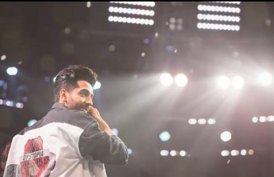 Ayushmann Khurrana pens an emotional note while he misses being on stage Ayushmann Khurrana pens an emotional note while he misses being on stage