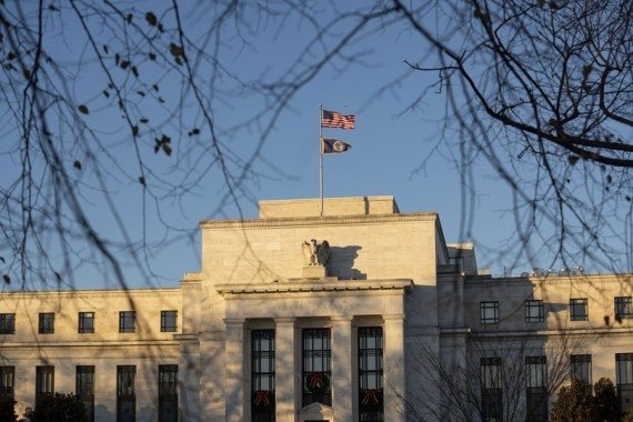 Stock markets in Asia, US tumble after biggest interest rate hike in 22 yrs Stock markets in Asia, US tumble after biggest interest rate hike in 22 yrs