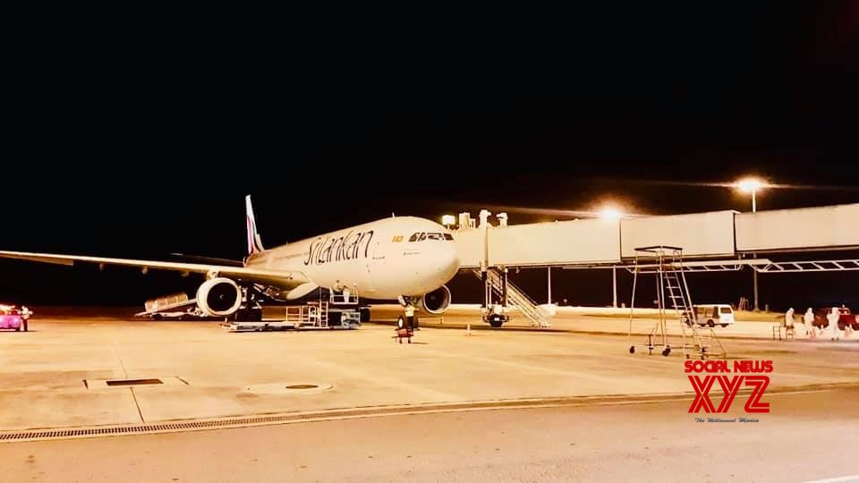 SL temporarily halts arrivals from Vietnam SL temporarily halts arrivals from Vietnam