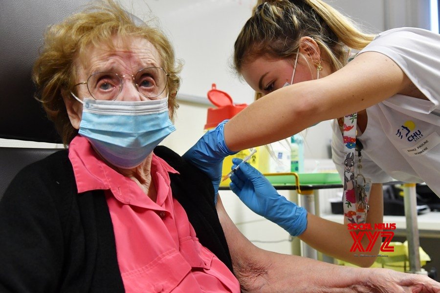 Covid-19 cases, deaths spike again in France Covid-19 cases, deaths spike again in France