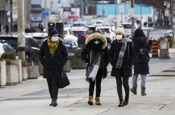 Half of Canadian firms affected by conflict in Ukraine: Survey Half of Canadian firms affected by conflict in Ukraine: Survey