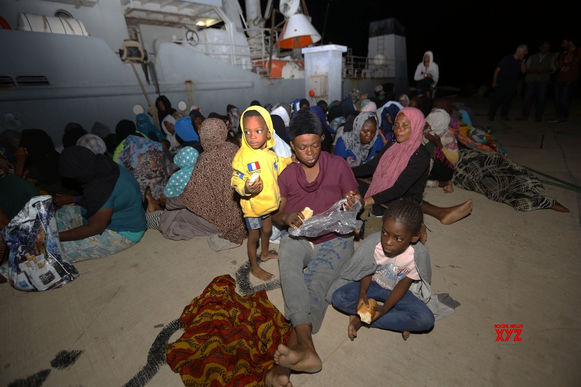 262 illegal immigrants rescued off Tunisia 262 illegal immigrants rescued off Tunisia