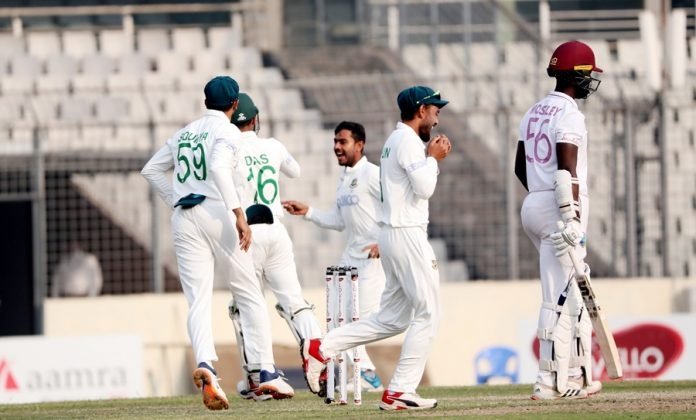 2nd Test: Bangladesh fight back but Windies remain ahead 2nd Test: Bangladesh fight back but Windies remain ahead