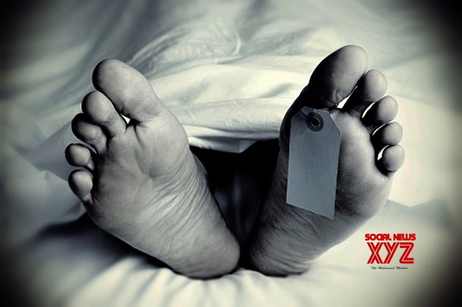 Mentally disabled woman spent 2 days with bodies of mother, brother in B'luru Mentally disabled woman spent 2 days with bodies of mother, brother in B'luru