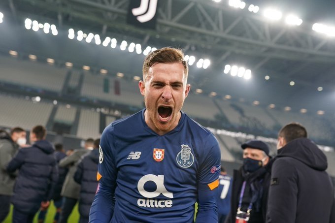 Juve stunned by 10-man Porto, knocked out of Champions League Juve stunned by 10-man Porto, knocked out of Champions League