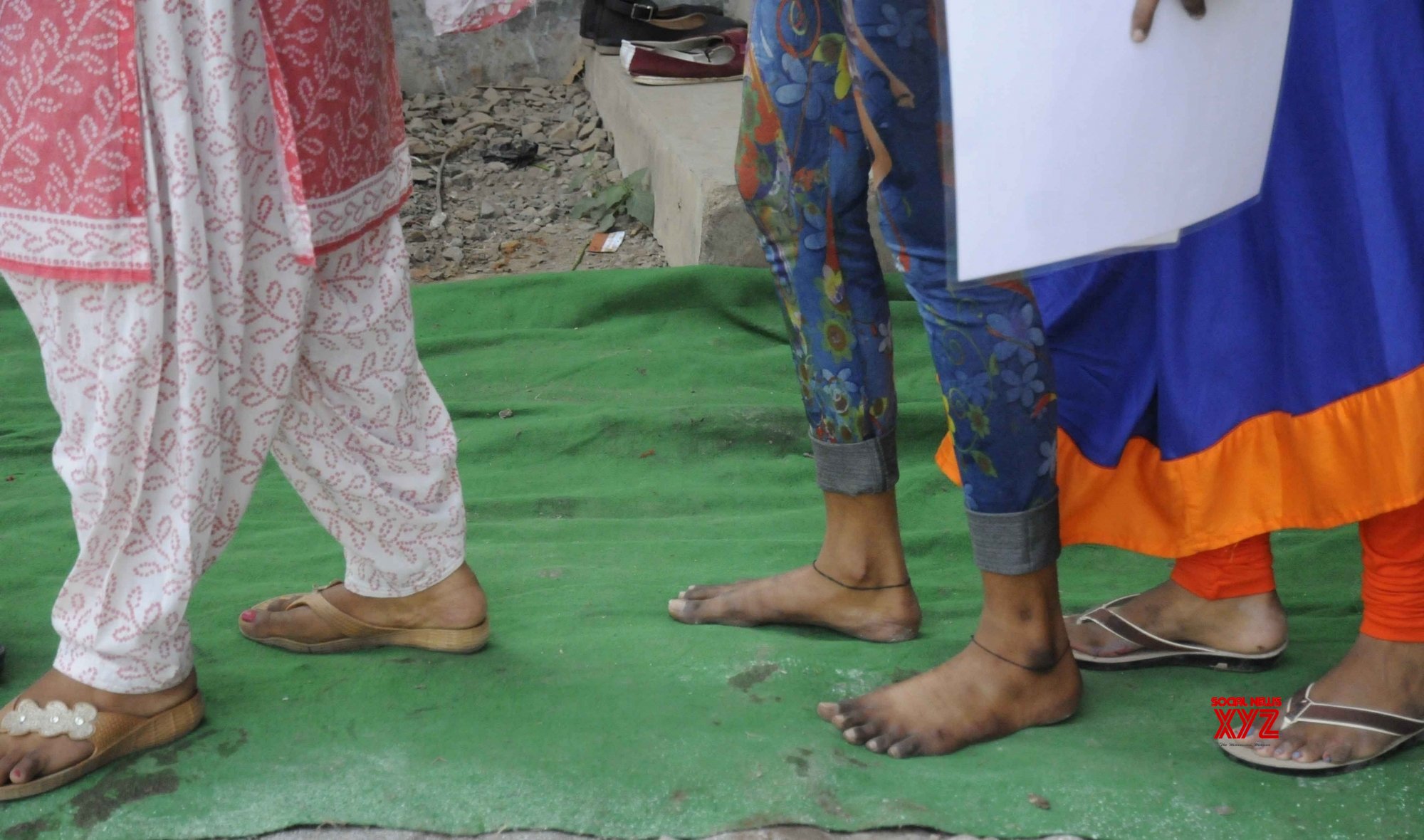 Kshatriya Panchayat imposes dress code in UP Kshatriya Panchayat imposes dress code in UP