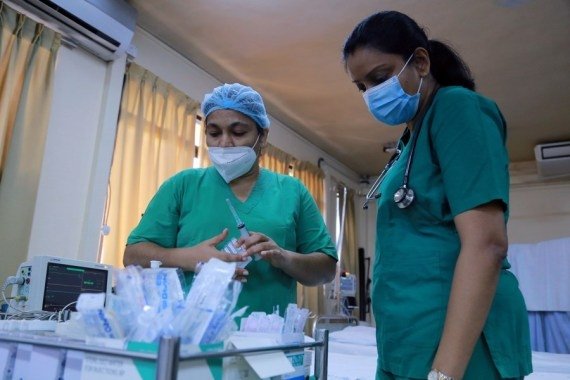 Sri Lankan health authorities urge people to get Covid-19 vaccines Sri Lankan health authorities urge people to get Covid-19 vaccines